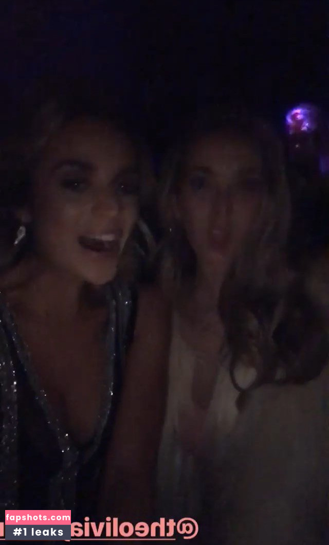 Allie Ayers gallery photo #30