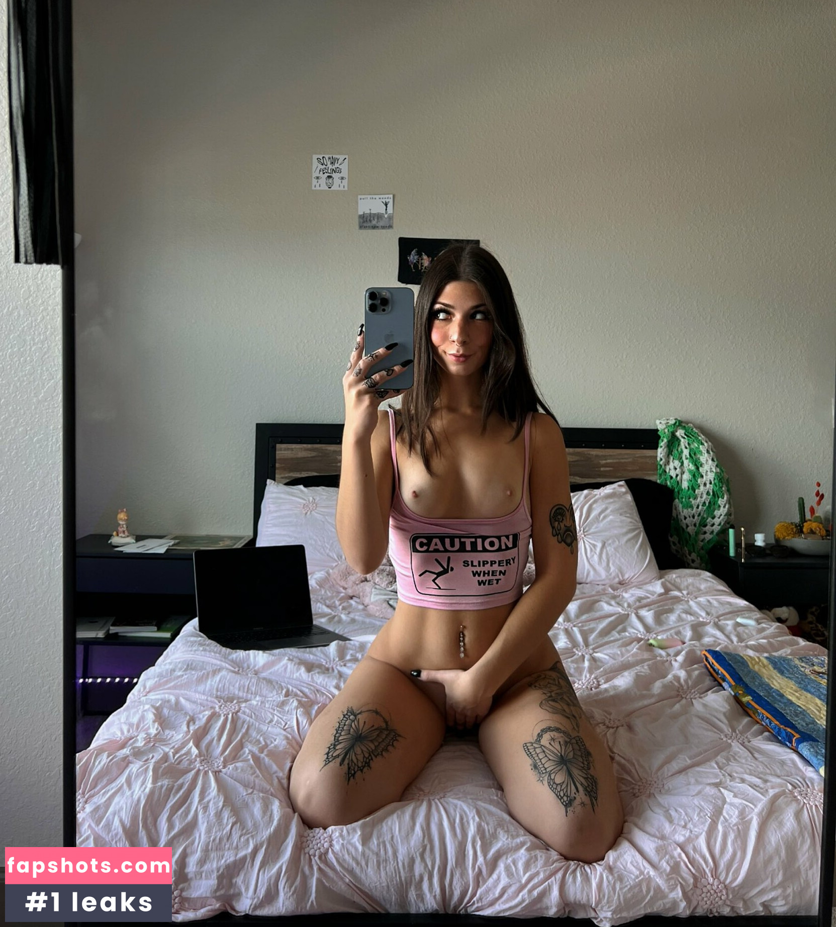 Allie Blossom gallery photo #36