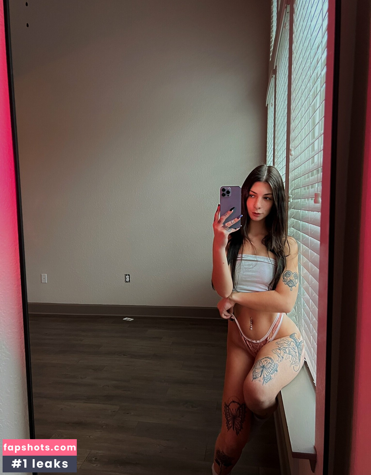 Allie Blossom gallery photo #68