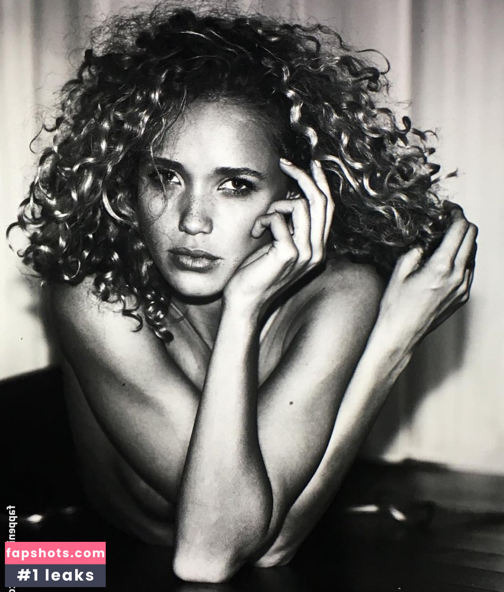 Allie Silva gallery photo #30