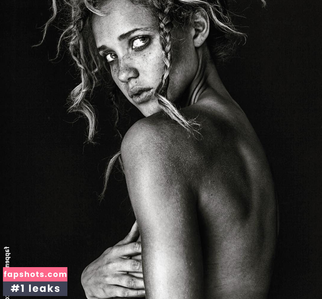 Allie Silva gallery photo #31