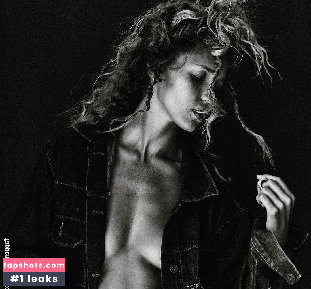 Allie Silva gallery photo #36