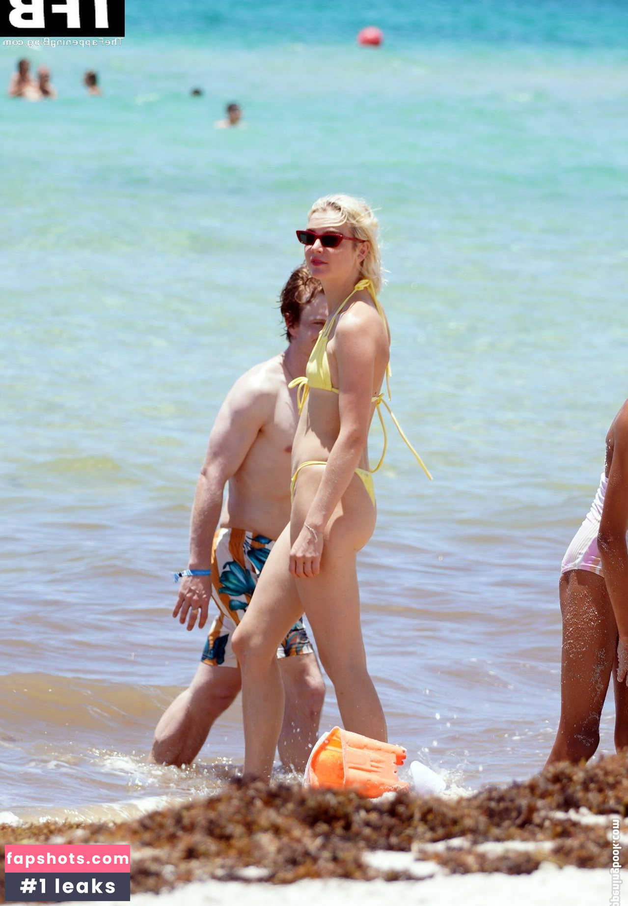 Allie Teilz gallery photo #54