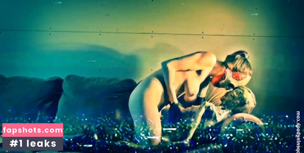 Allison Egan gallery photo #5