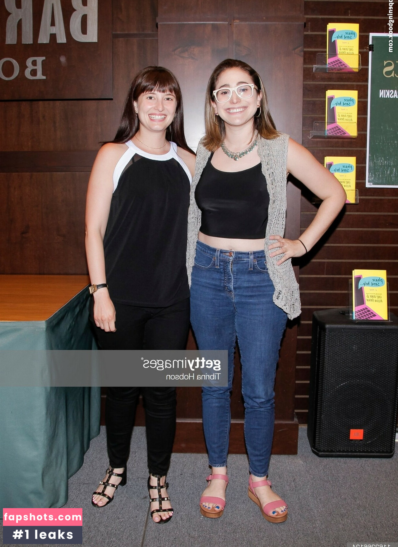 Allison Raskin gallery photo #3