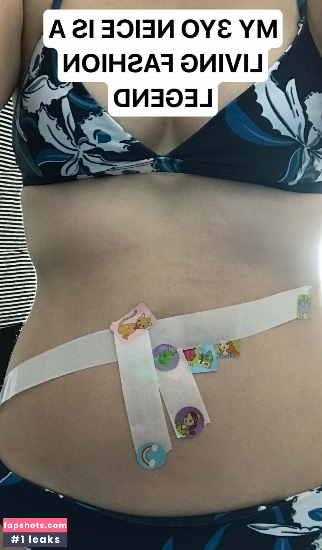 Allison Raskin gallery photo #29