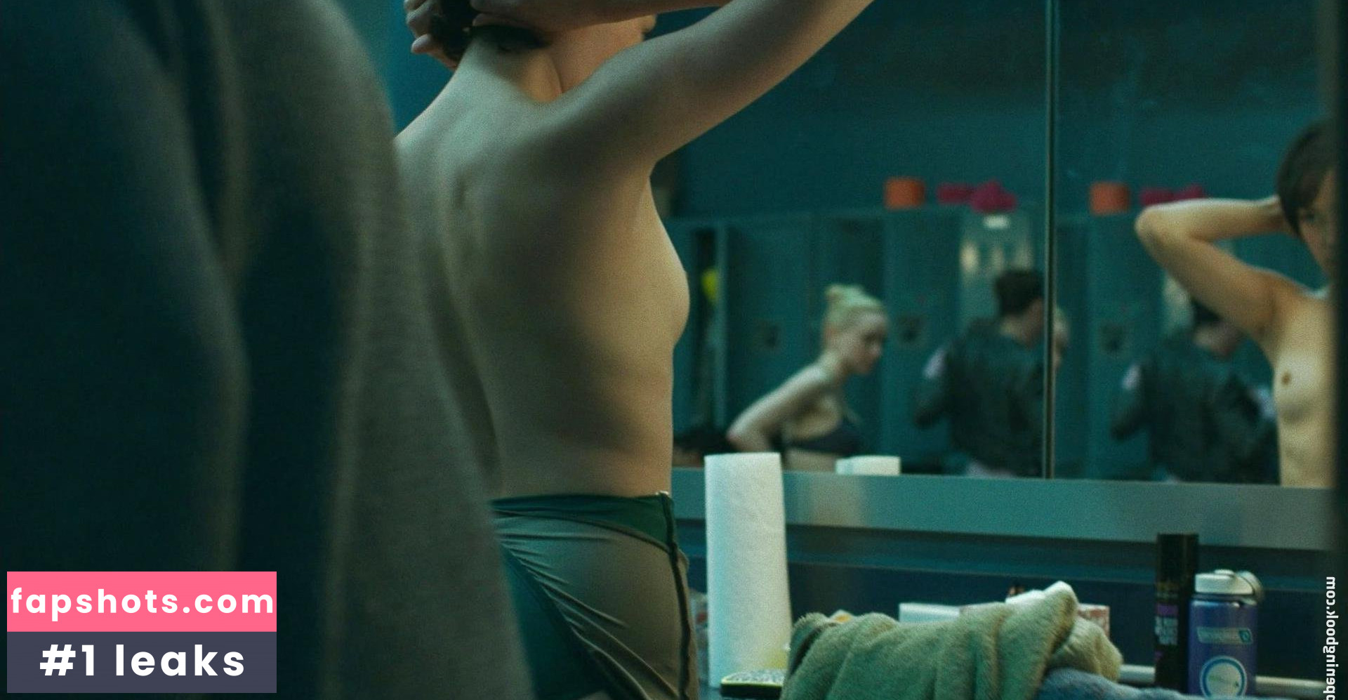 Allison Walsh nude babe gallery