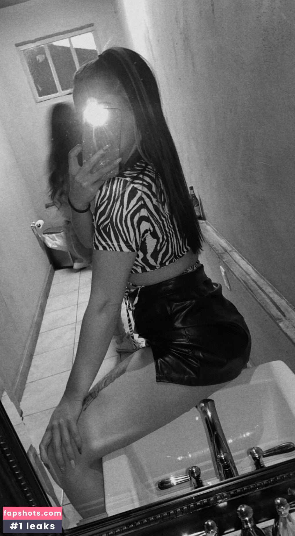 allison1011free gallery photo #3