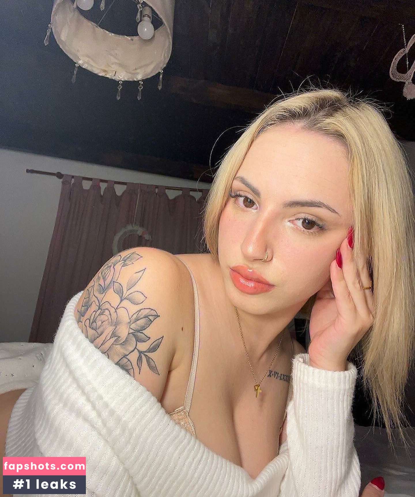 Allygiaofficial gallery photo #5