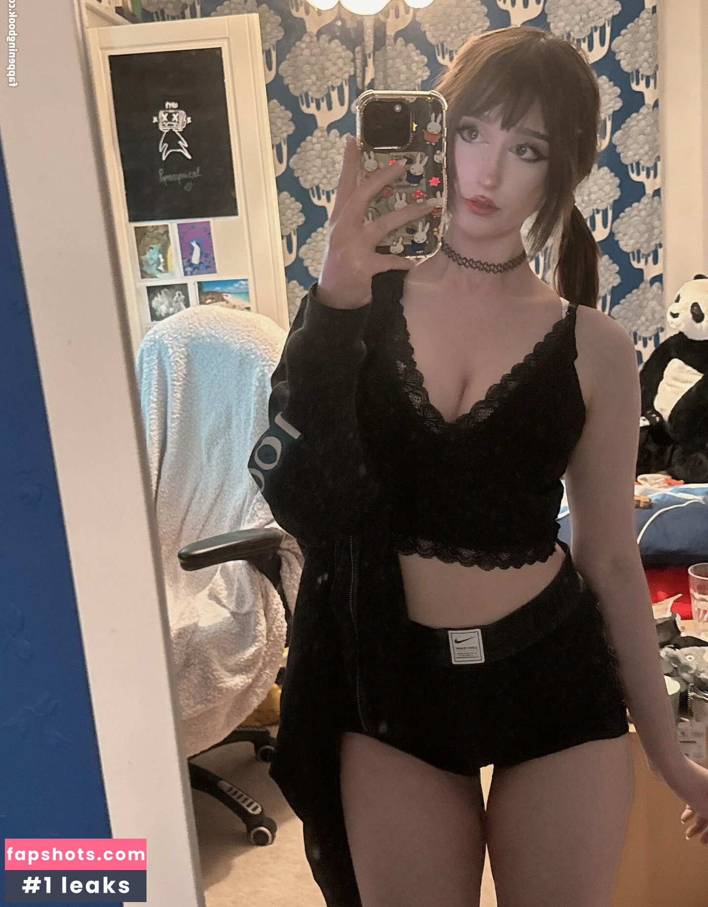 Allykitti gallery photo #32