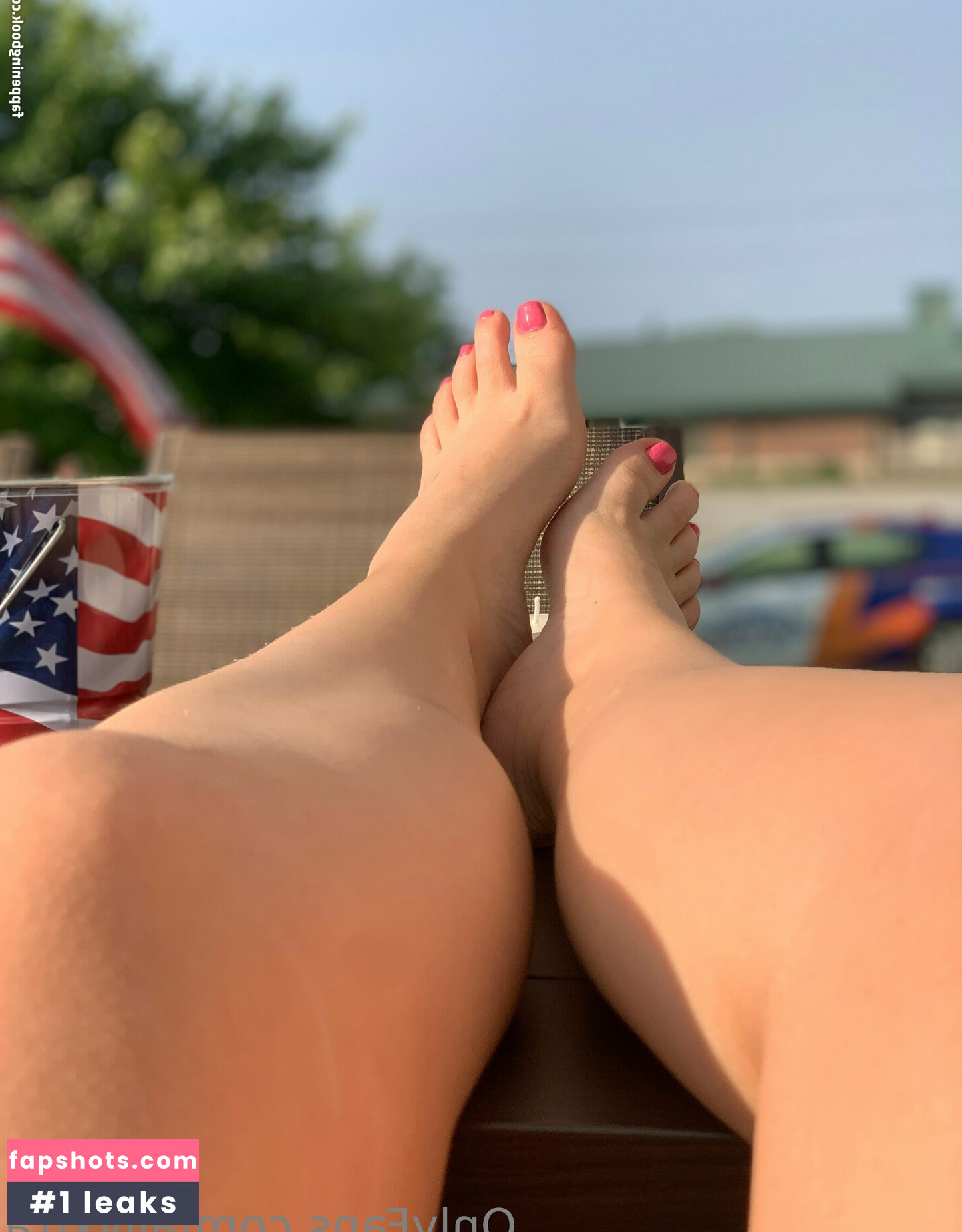 allyxtra gallery photo #8