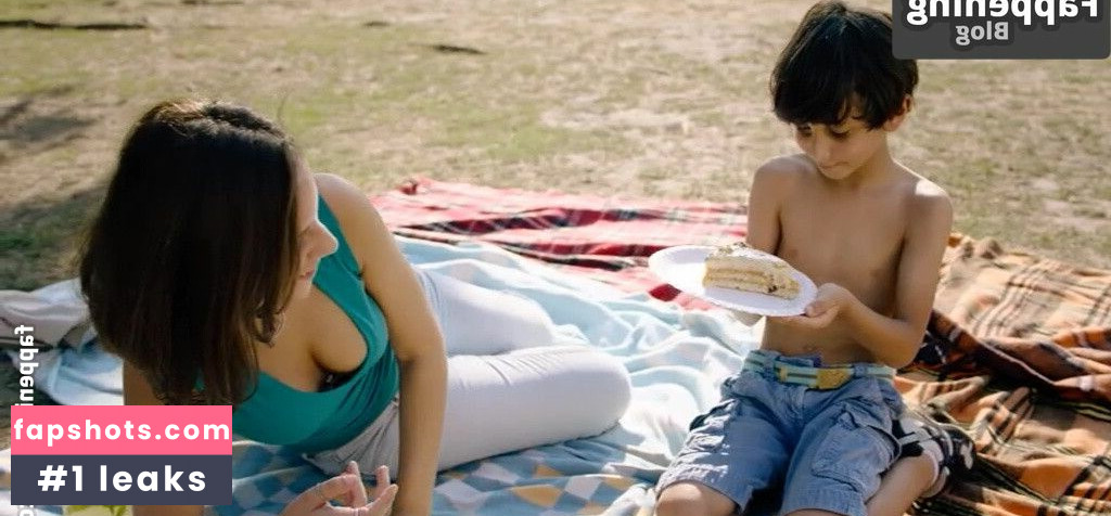 Almila Bagriacik gallery photo #7