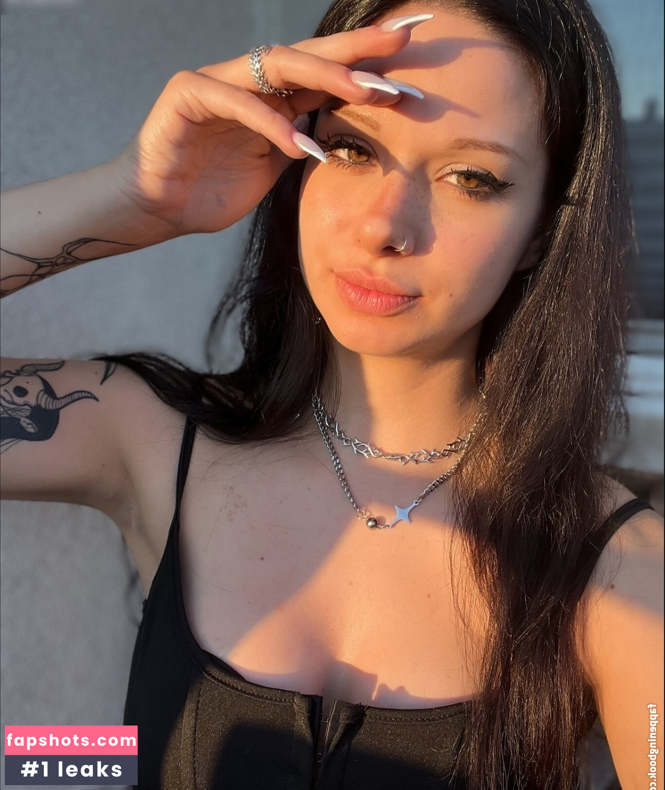 Almostfeline gallery photo #4