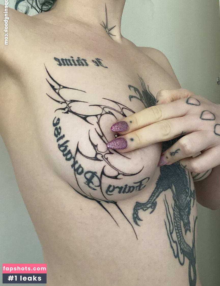 Aloeeveera Nude Leaks OnlyFans Photos #2 - LeakJerk