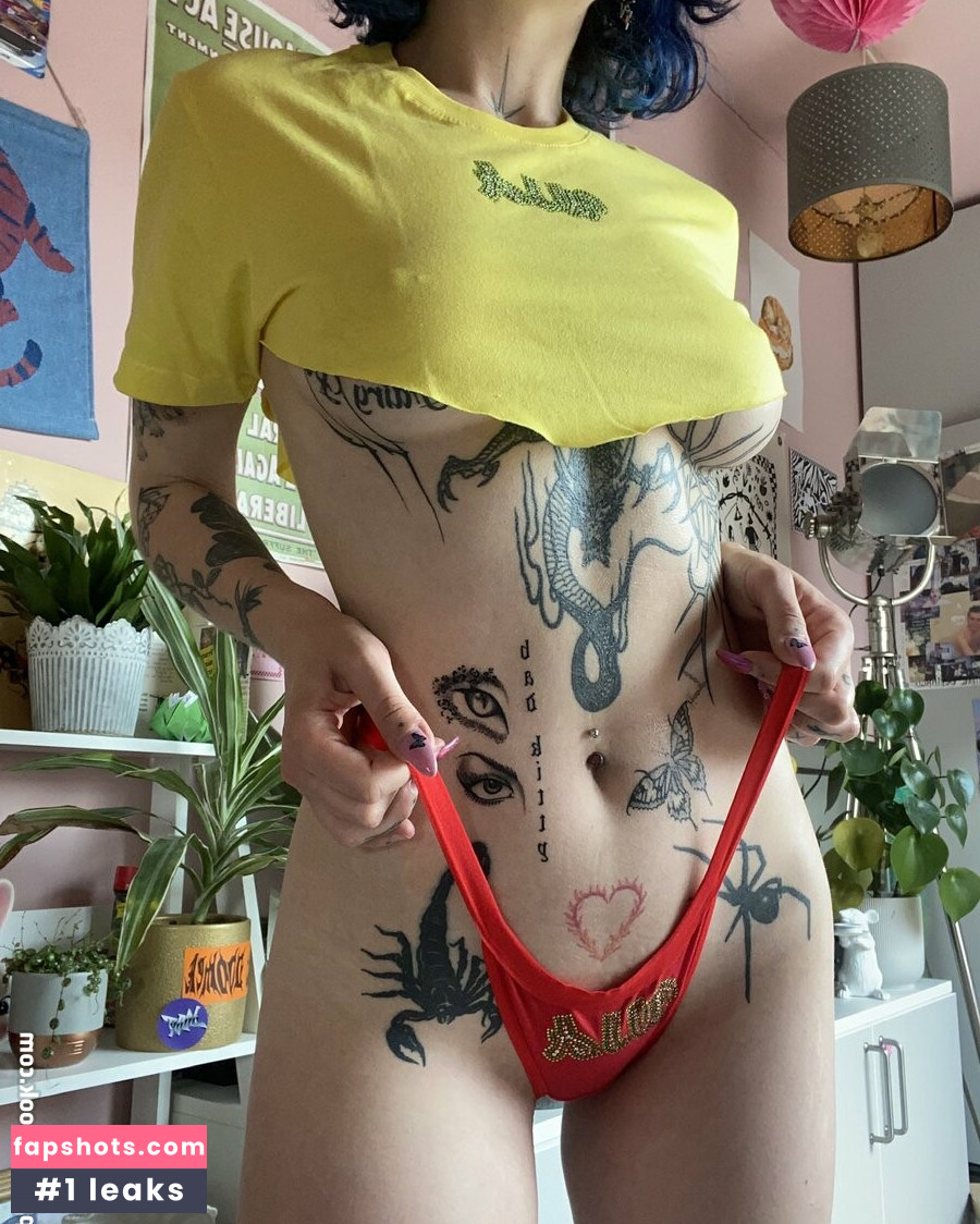 Aloeeveera Nude Leaks OnlyFans Photos #17 - LeakJerk