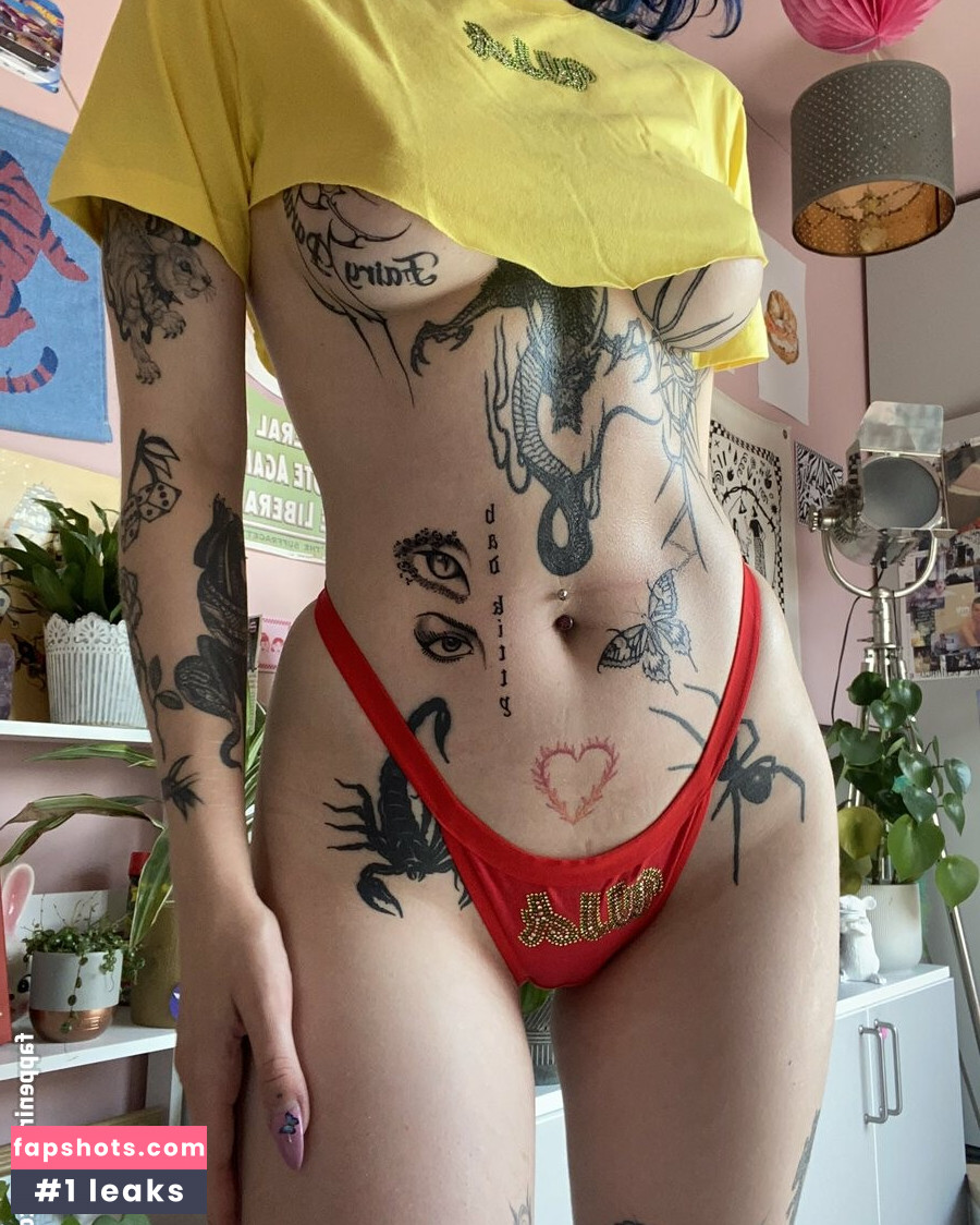 Aloeeveera Nude Leaks OnlyFans Photos #4 - LeakJerk