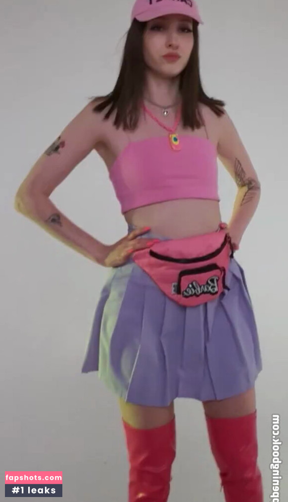 Aloona Larionova gallery photo #14