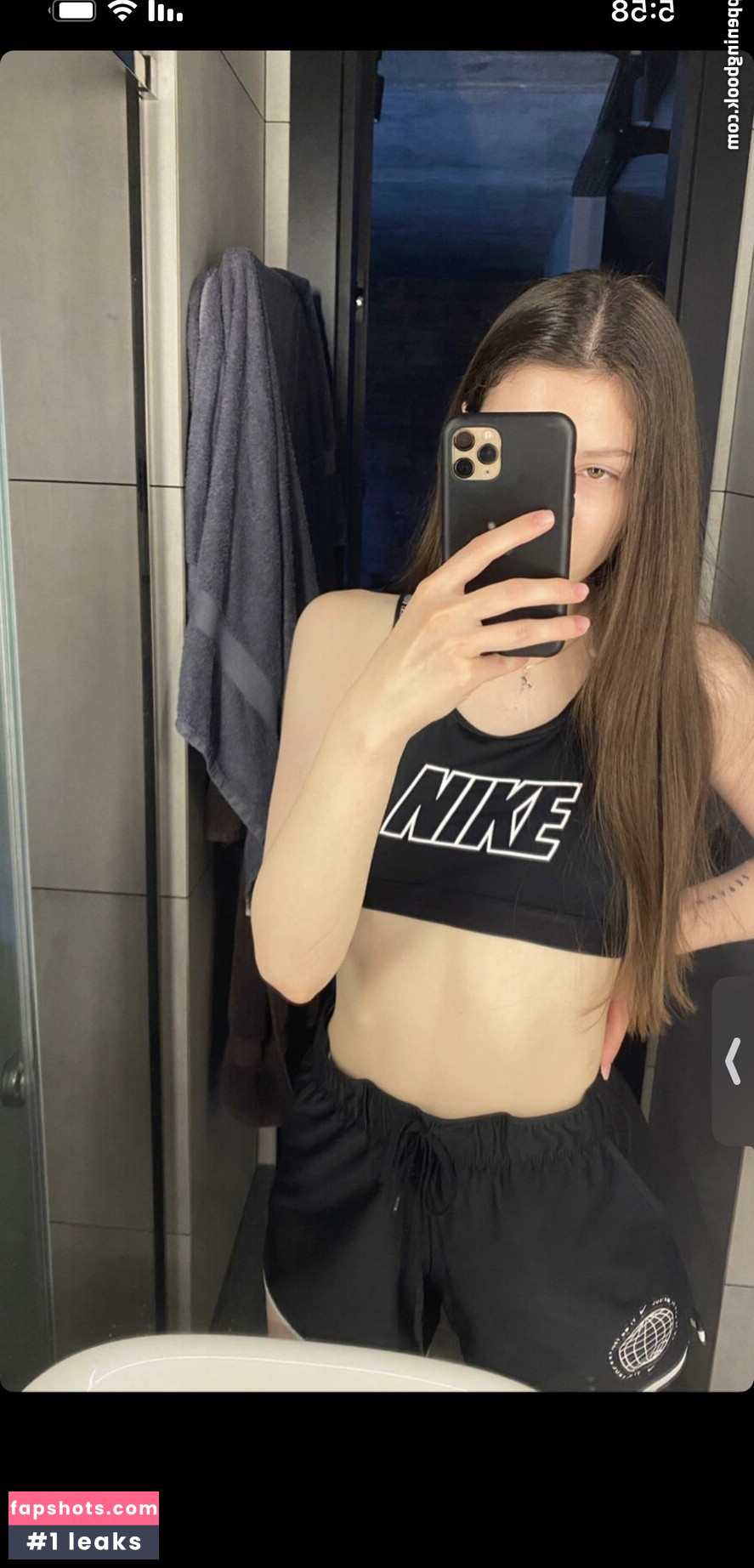 Aloona Larionova gallery photo #36