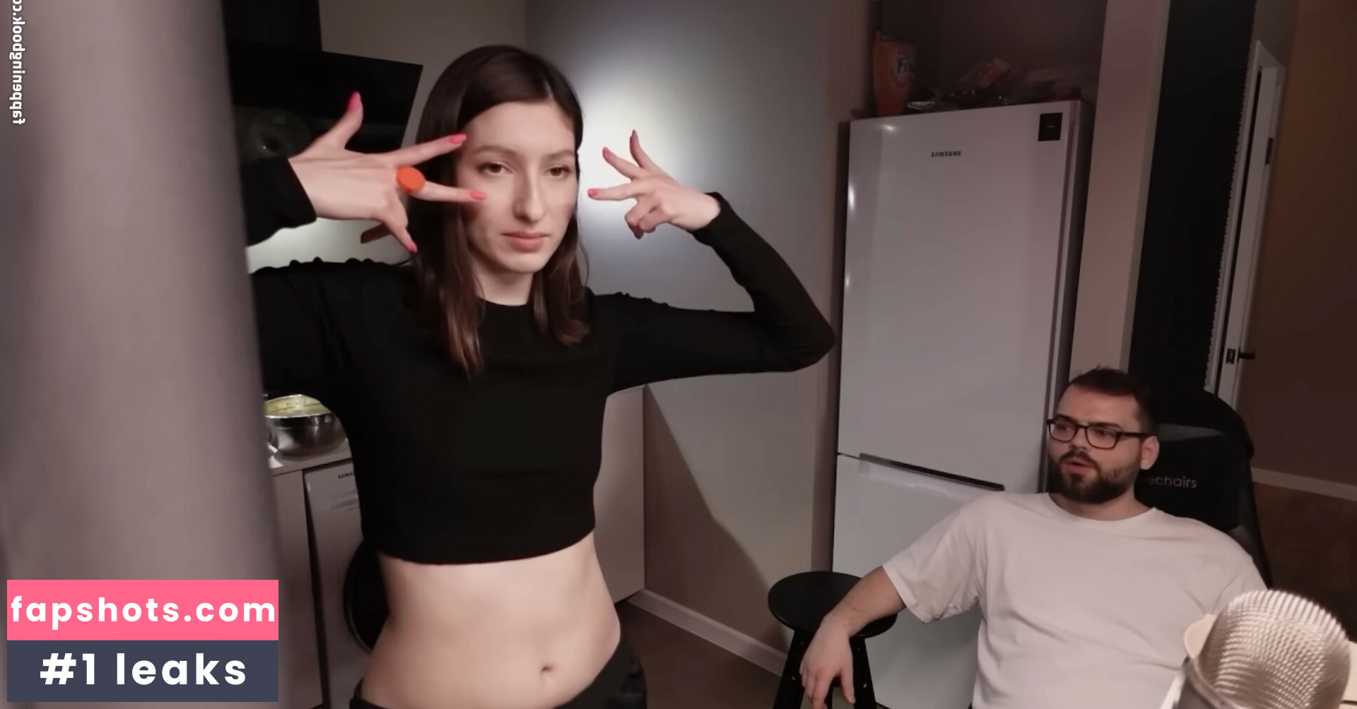 Aloona Larionova gallery photo #43