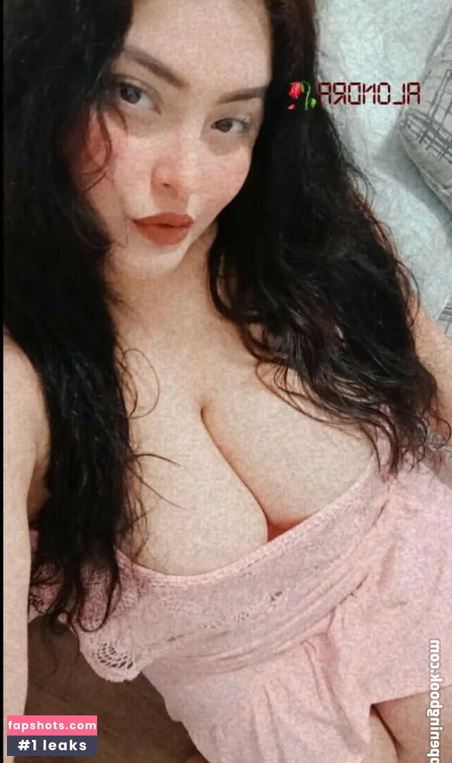 aloonndraa_ nude babe gallery