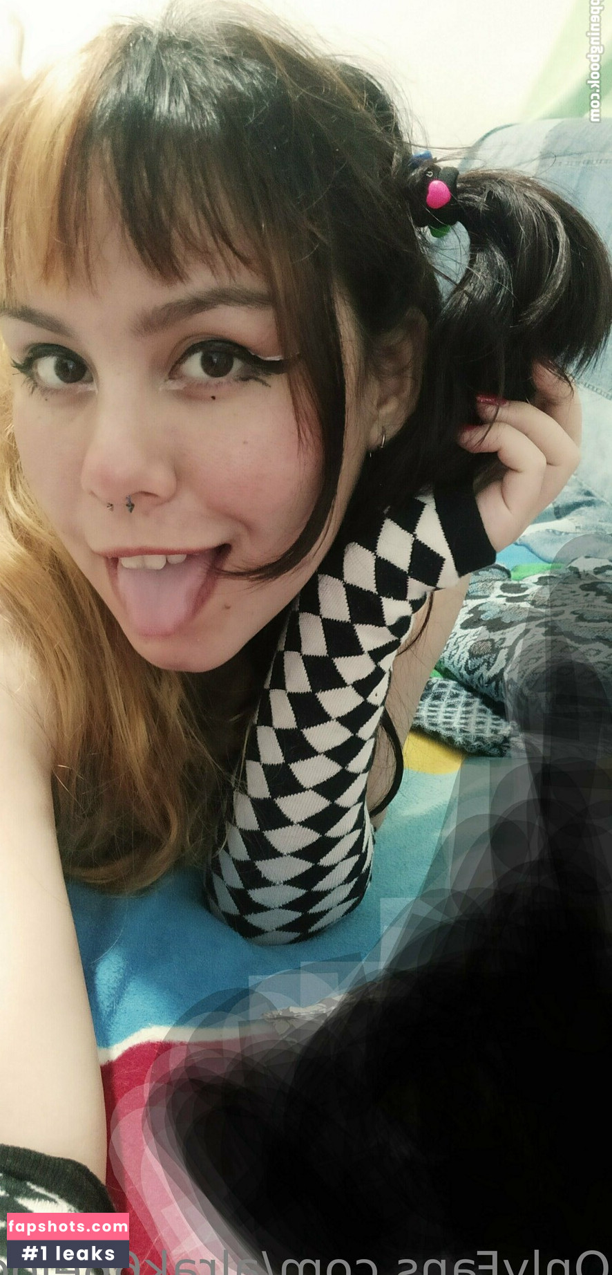 alrak66elocin nude babe gallery