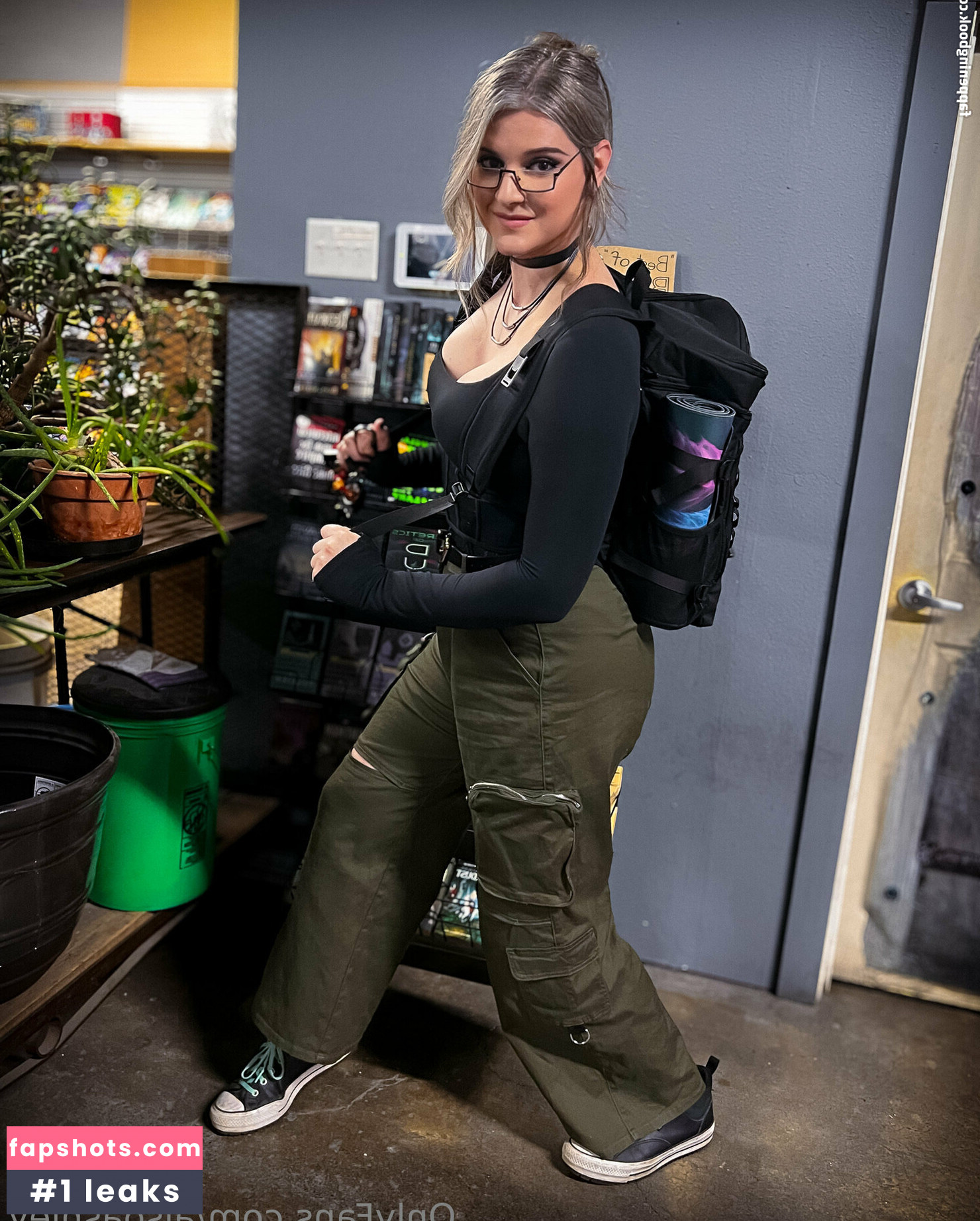 AlsoAshley gallery photo #24