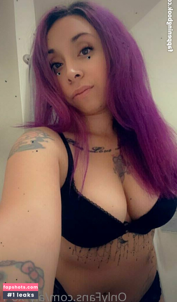 aly_xo_i gallery photo #2