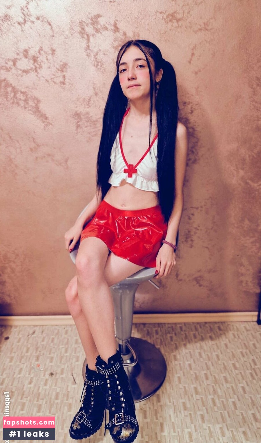 alymaria18 gallery photo #3