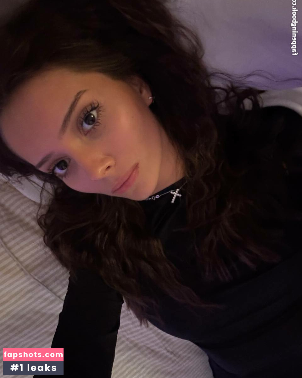 Alyona Bobrova gallery photo #6