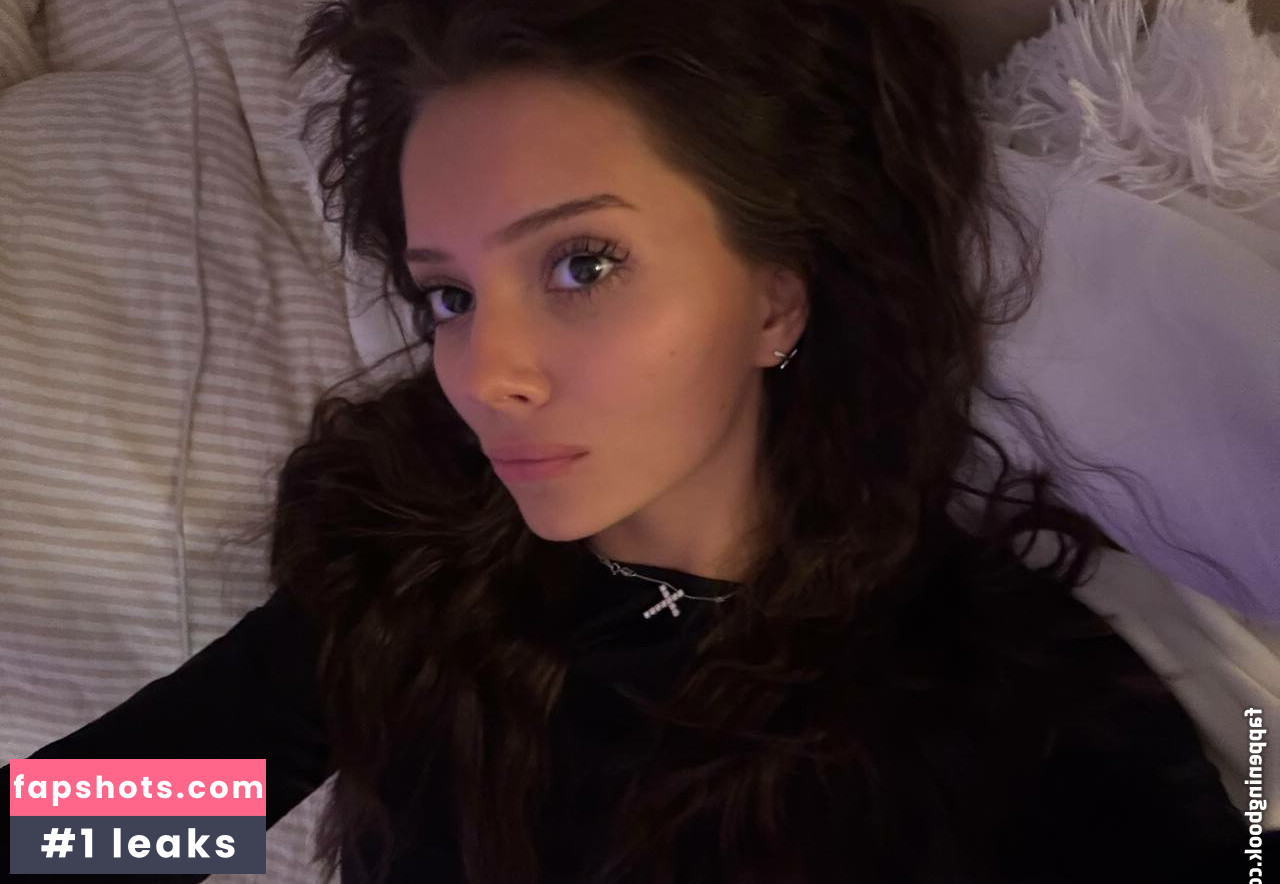 Alyona Bobrova gallery photo #9