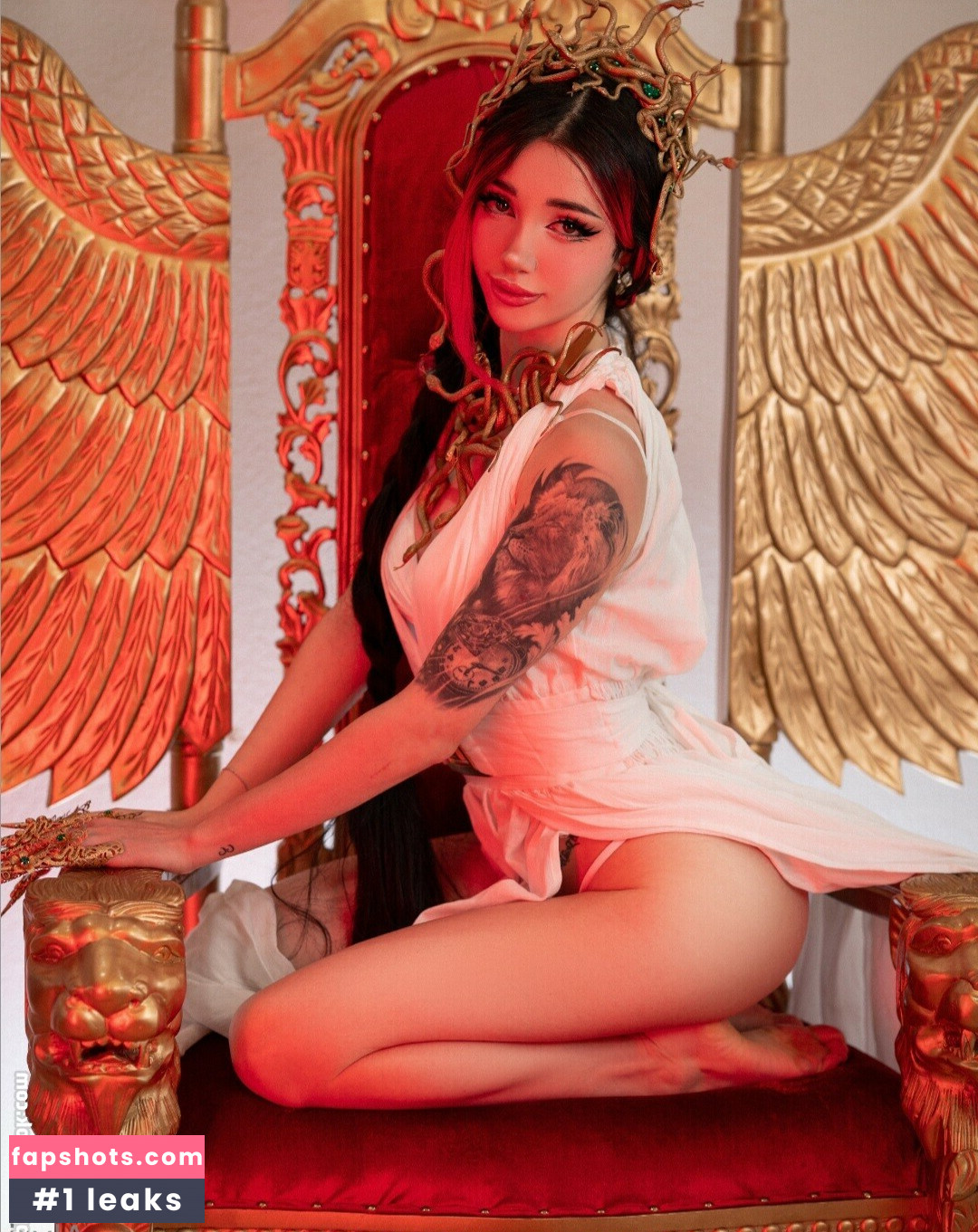 Alyri_tv gallery photo #11