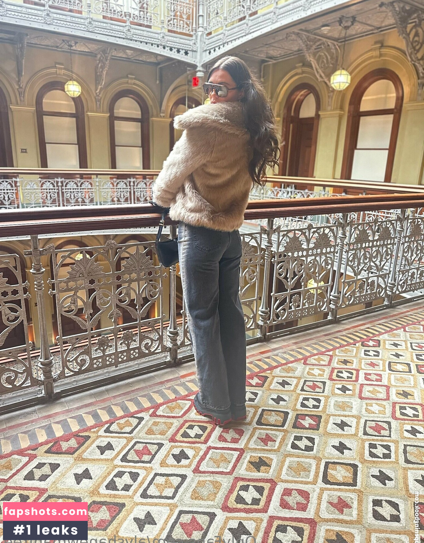 alyshanewmanfree gallery photo #6