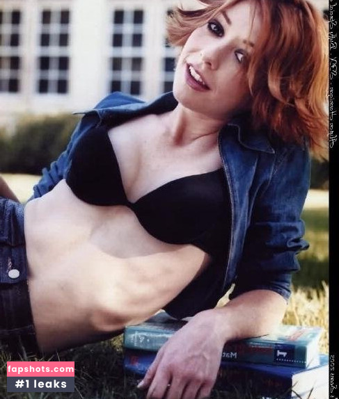 Alyson Hannigan gallery photo #174