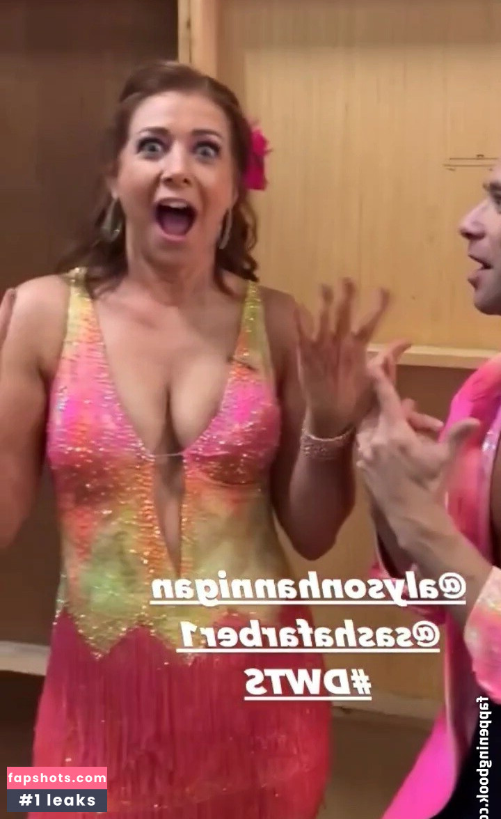 Alyson Hannigan gallery photo #34