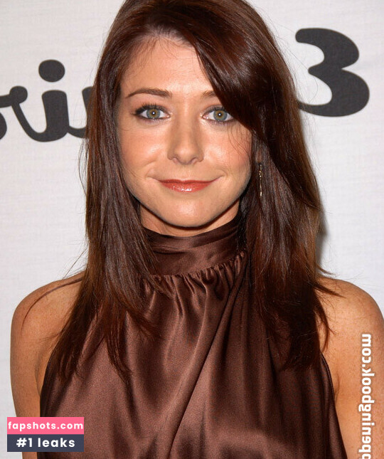 Alyson Hannigan gallery photo #81