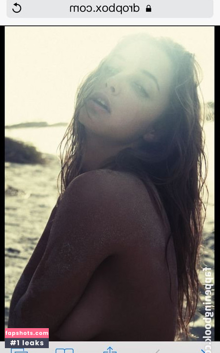 Alyssa Arce gallery photo #1043