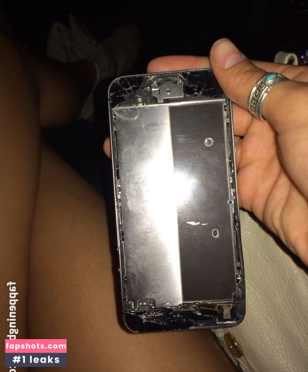 Alyssa Arce gallery photo #1044