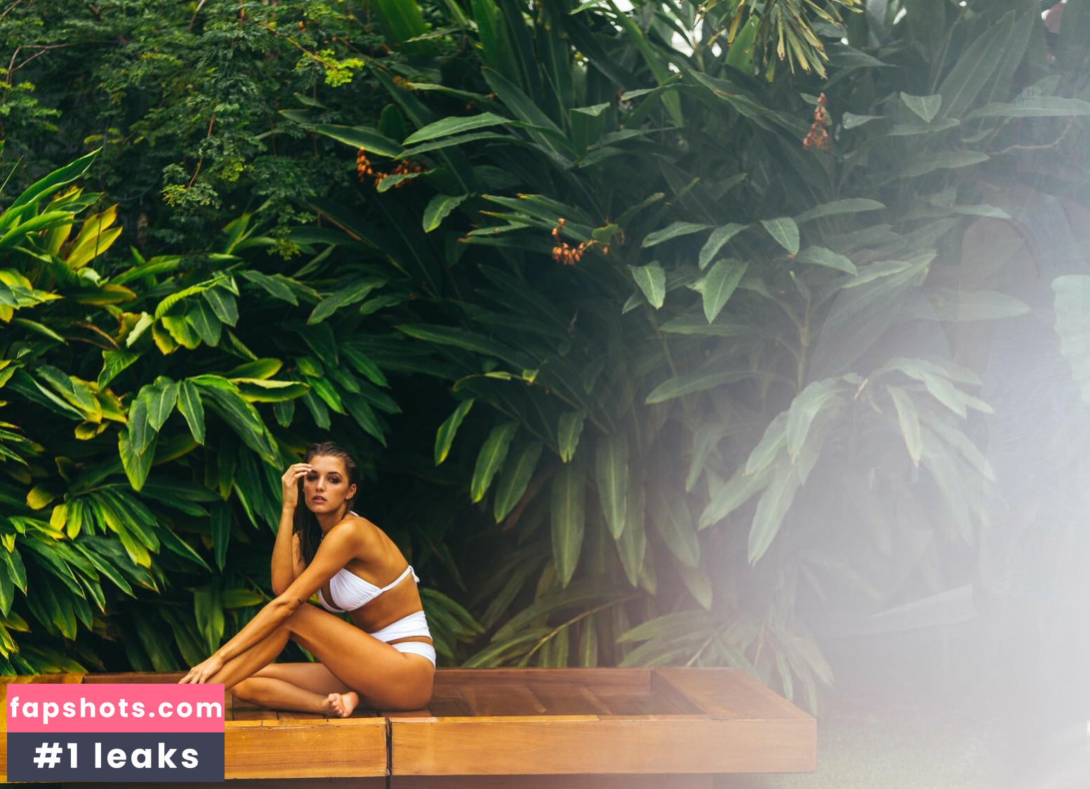 Alyssa Arce gallery photo #217