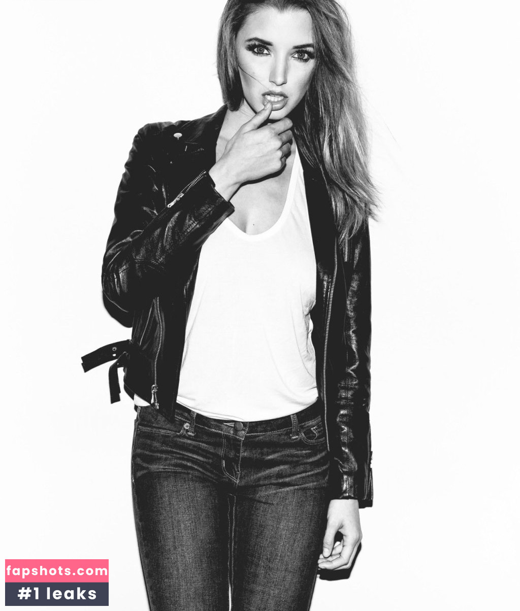 Alyssa Arce gallery photo #553