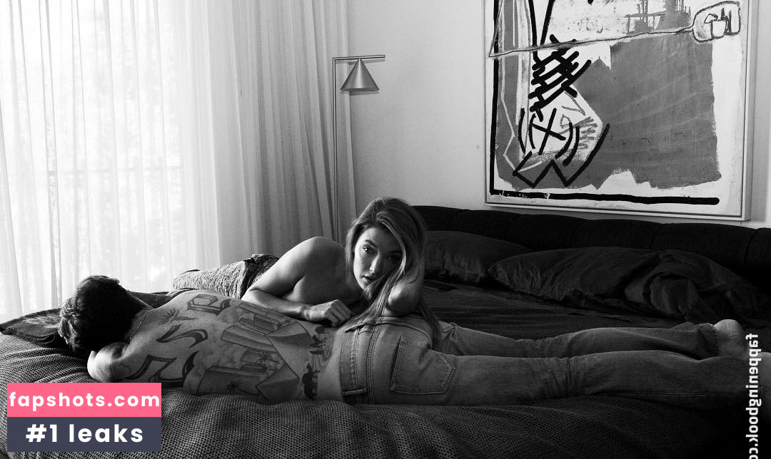 Alyssa Arce gallery photo #603