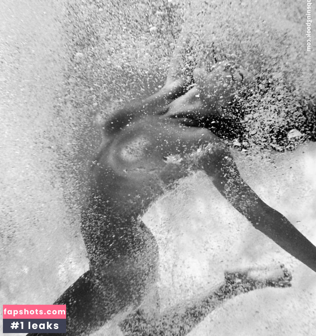 Alyssa Arce gallery photo #634