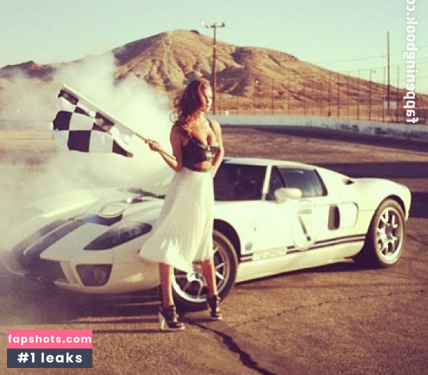 Alyssa Arce gallery photo #703