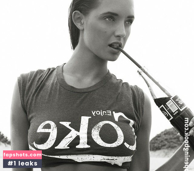 Alyssa Arce gallery photo #704