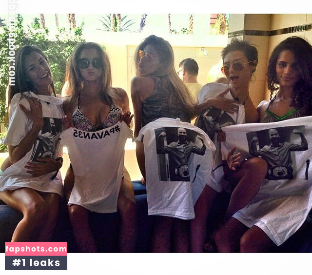 Alyssa Arce gallery photo #712