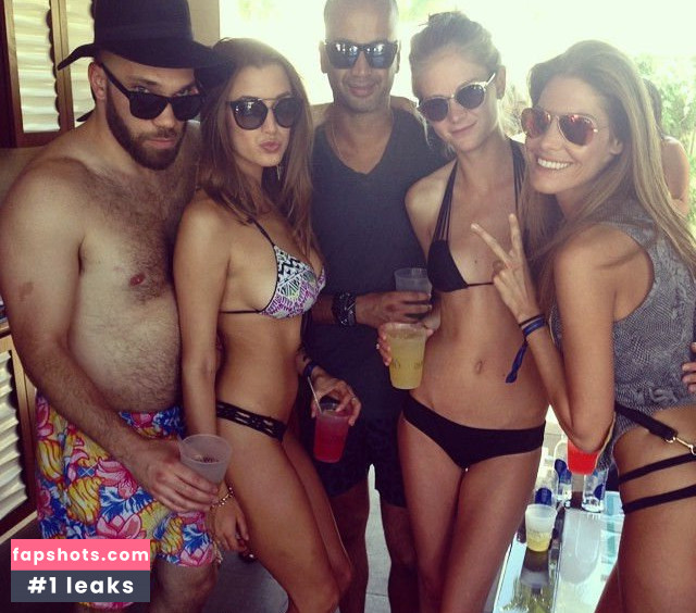 Alyssa Arce gallery photo #714