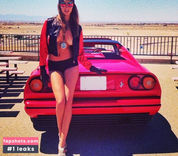 Alyssa Arce gallery photo #723