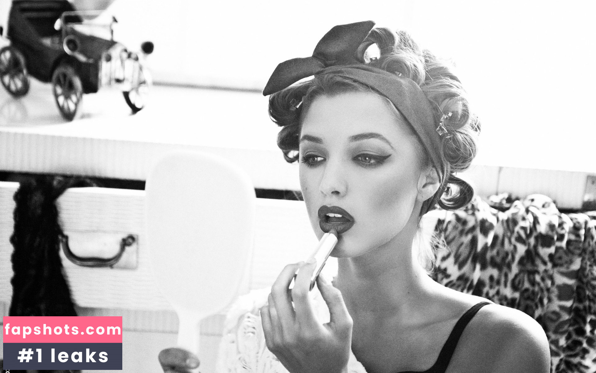 Alyssa Arce gallery photo #831