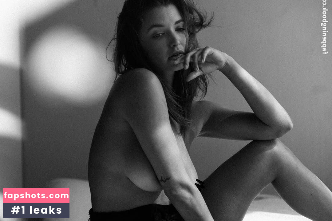 Alyssa Arce gallery photo #856