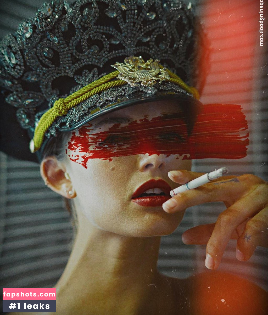 Alyssa Arce gallery photo #879