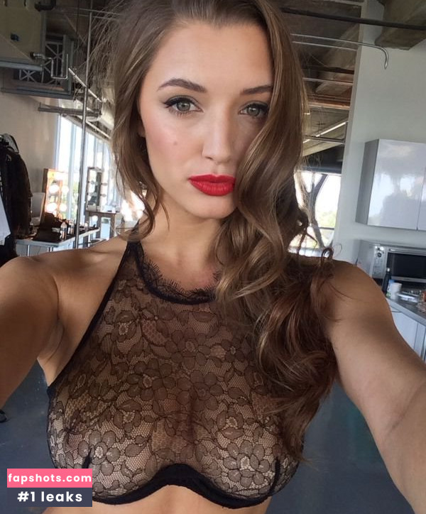Alyssa Arce gallery photo #985